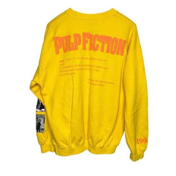 Pulp Fiction 90’s Movie Themed Pullover Yellow Sweatshirt Men’s Size Large - Picture 4 of 7